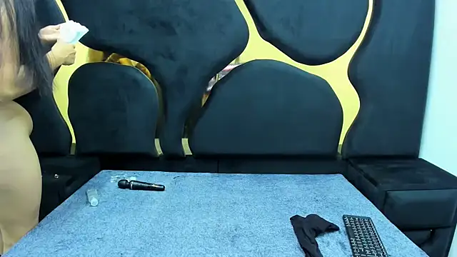 Ivanna18 x online show from 13, 2, 2025