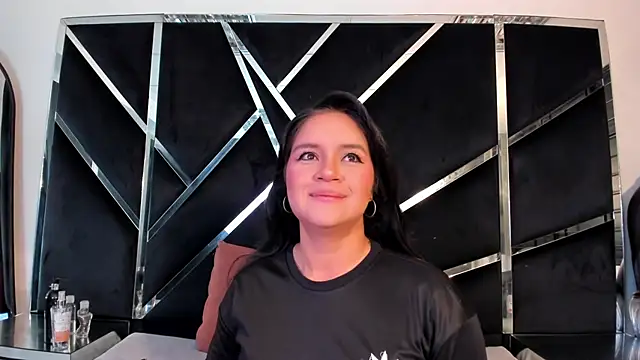 Ivanna18 x online show from 26, 10, 2025