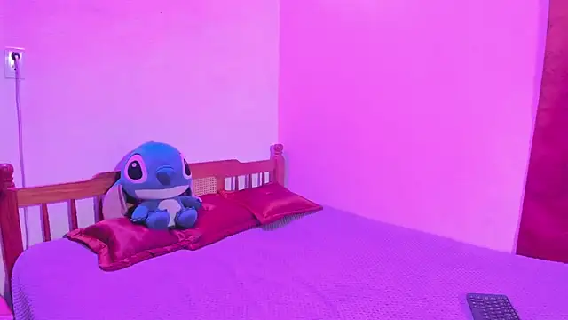 Ivanna18 x online show from 15, 6, 2026