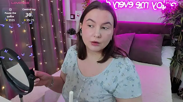 FeralPeach online show from 20, 2, 2026