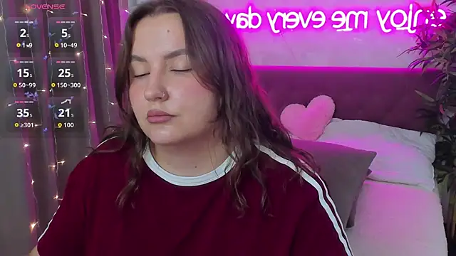 FeralPeach online show from 9, 7, 2026