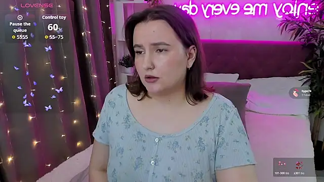 FeralPeach online show from 2, 11, 2025