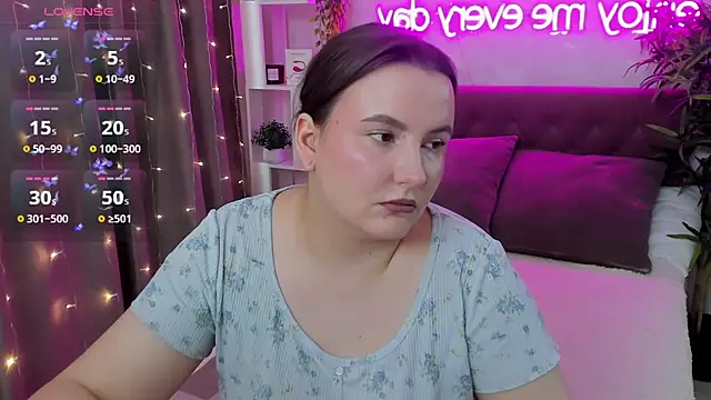 FeralPeach online show from 2, 4, 2026