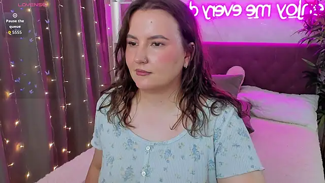 FeralPeach online show from 15, 7, 2026