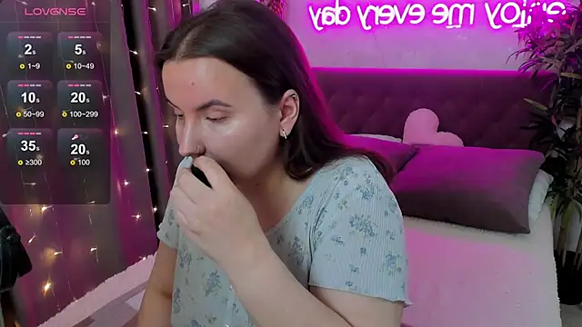 FeralPeach online show from 1, 6, 2026