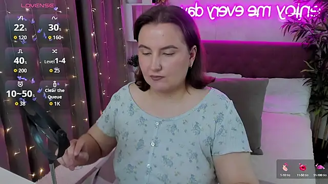 FeralPeach online show from 11, 9, 2025