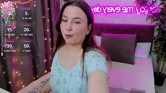 FeralPeach online show from 13, 3, 2025