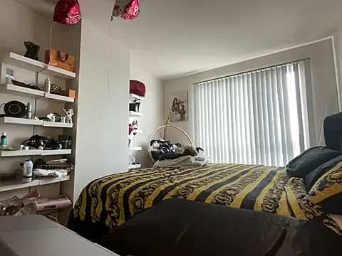 yourgoddessangela online show from 17, 3, 2025