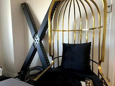 yourgoddessangela online show from 15, 9, 2025