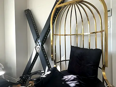 yourgoddessangela online show from 1, 10, 2025