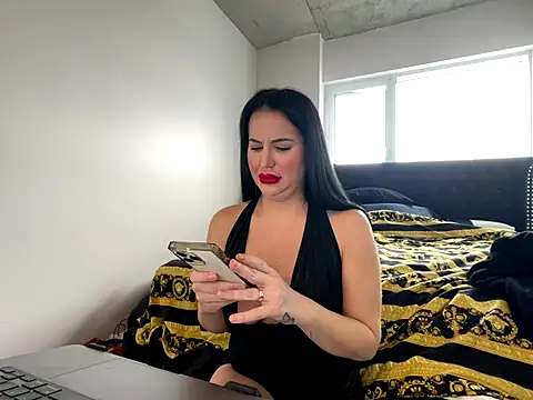 yourgoddessangela online show from 15, 11, 2025