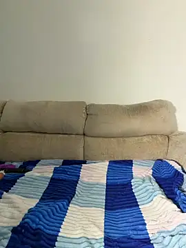 Rose berry online show from 15, 3, 2026