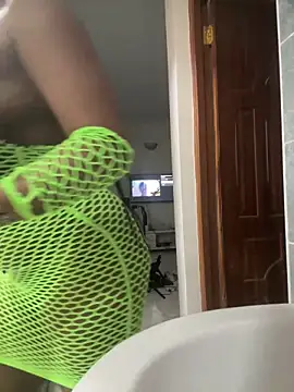 Rose berry online show from 19, 10, 2025