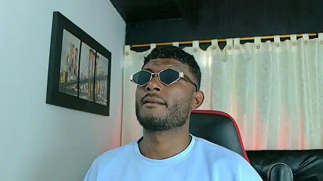 Snapshot of Black_indiian chatting on 9, 9, 2025 Black indiian online show from 9, 9, 2025