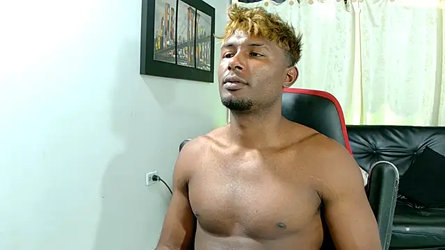 Snapshot of Black_indiian chatting on 25, 11, 2025 Black indiian online show from 25, 11, 2025