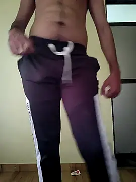 Collegeboywithbigweapan21 online show from 18, 4, 2026