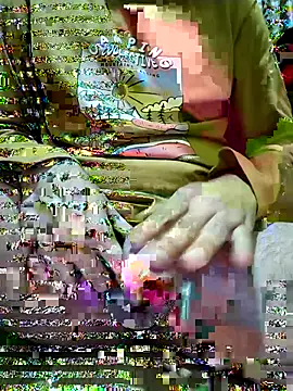 Collegeboywithbigweapan21 online show from 3, 4, 2026