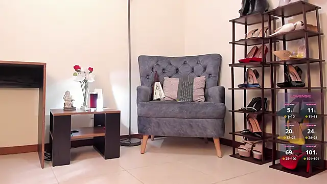 missmabelle online show from 19, 3, 2025