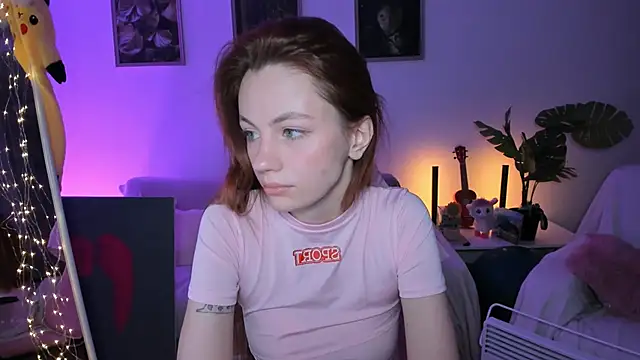 Alyssa Smitt online show from 27, 11, 2025