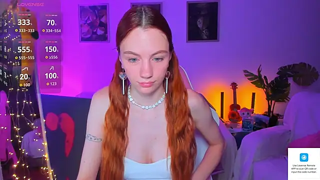 Alyssa Smitt online show from 8, 9, 2025