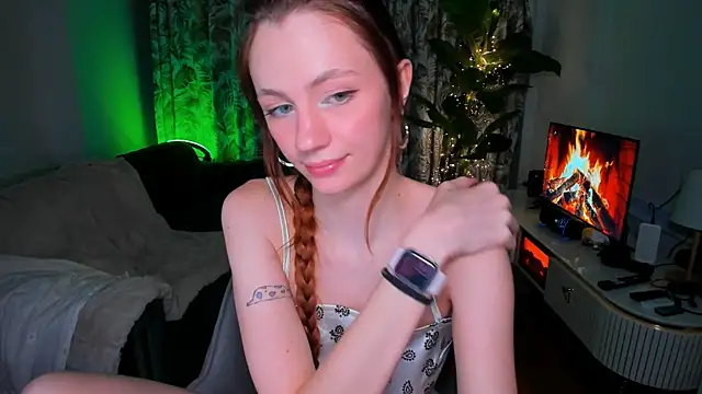 Alyssa Smitt online show from 21, 2, 2026