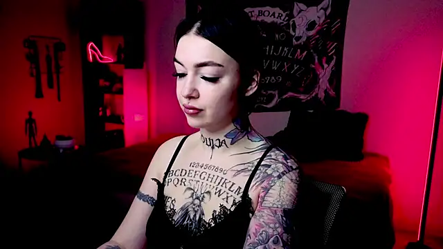 Magic Allie online show from 5, 4, 2026