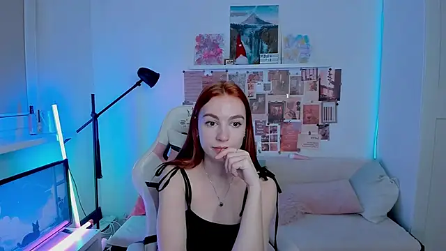 Mia Madden online show from 12, 2, 2026