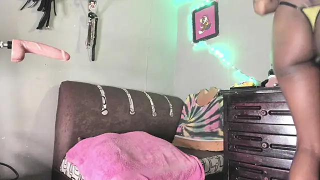 sexy-Bunny online show from 29, 10, 2025