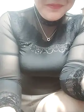 Snapshot of Rose_DiDi chatting on 16, 11, 2025 Rose DiDi online show from 16, 11, 2025