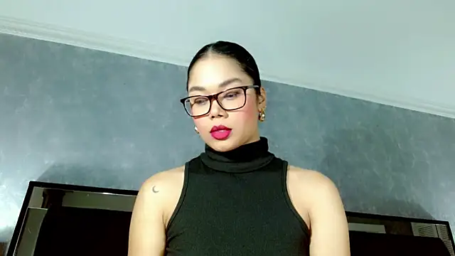 Snapshot of JasmineMoore chatting on 5, 11, 2025 JasmineMoore online show from 5, 11, 2025