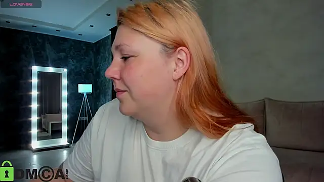 Ruth Oliver online show from 28, 9, 2025