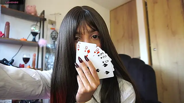 MissKorah online show from 31, 10, 2025