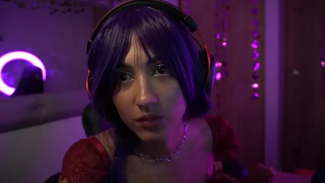 MissKorah online show from 8, 3, 2025