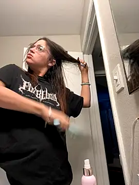 SafeinouterSpace online show from 11, 11, 2025