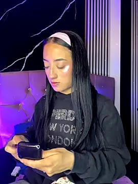 Ady 18 online show from 16, 11, 2025