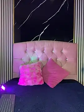 Ady 18 online show from 24, 9, 2025