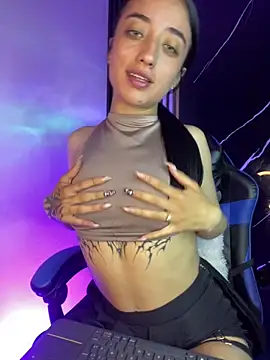 Ady 18 online show from 25, 10, 2025