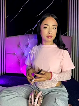 Ady 18 online show from 2, 10, 2025