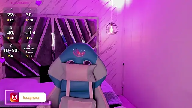 Snapshot of Queen_perla_ chatting on 27, 9, 2025 Queen perla online show from 27, 9, 2025