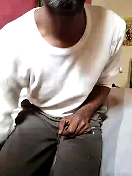 Snapshot of KeptupInosine chatting on 21, 3, 2025 KeptupInosine online show from 21, 3, 2025