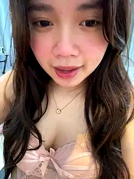 Hotellinh12 online show from 18, 12, 2025