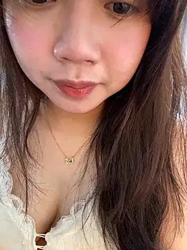 Hotellinh12 online show from 19, 9, 2025