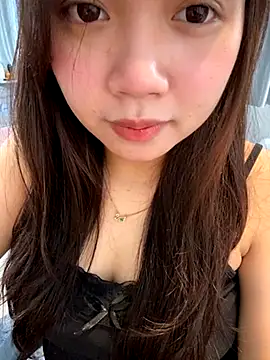 Hotellinh12 online show from 20, 10, 2025