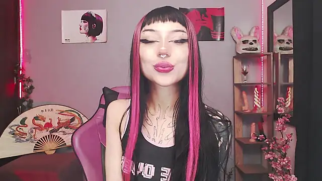 catipetite online show from 4, 11, 2025