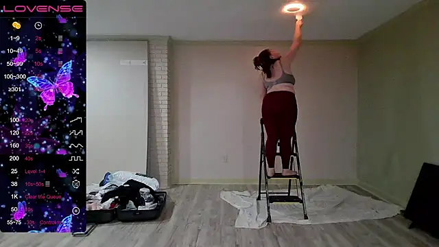 Milfshakecafe online show from 18, 9, 2025