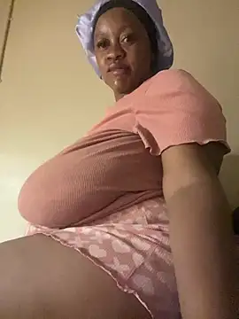 Chubbykarisma27 online show from 9, 3, 2025