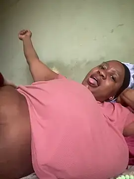 Chubbykarisma27 online show from 16, 11, 2025