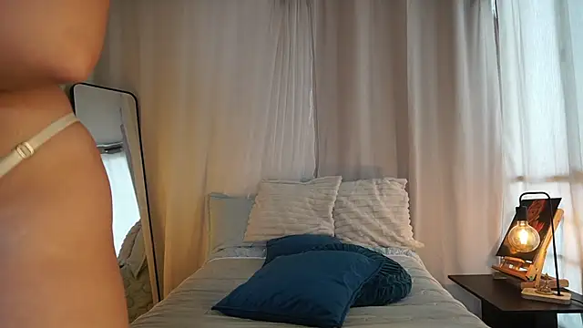 mssjulia online show from 31, 7, 2026