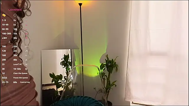 mssjulia online show from 14, 3, 2025