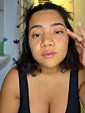 Watagatapitusberry1 online show from 13, 12, 2025